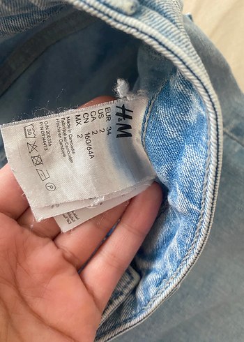 34 Beden Mavi Midi Kesim Yırtık Detaylı Kadın Kot Pantolon