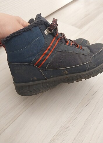35 Beden Decathlon erkek çocuk kar botu
