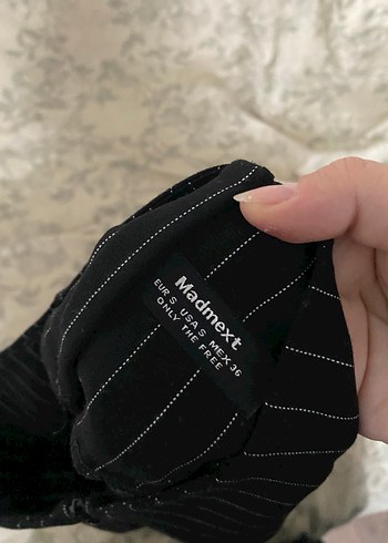 Siyah Çizgili Pilili Midi Etek - Görsel 3