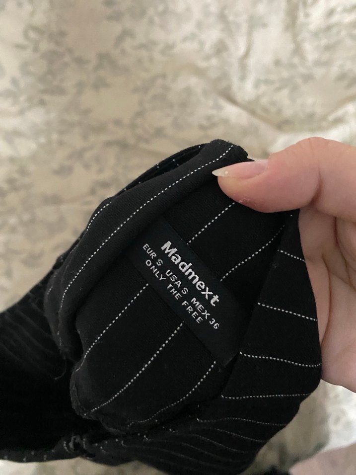 Siyah Çizgili Pilili Midi Etek - Görsel 3