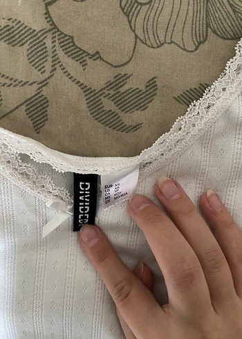 Dantel Detaylı Beyaz Kadın Atlet - Görsel 2