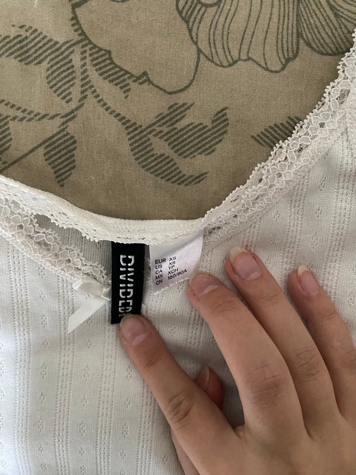 Dantel Detaylı Beyaz Kadın Atlet - Görsel 2