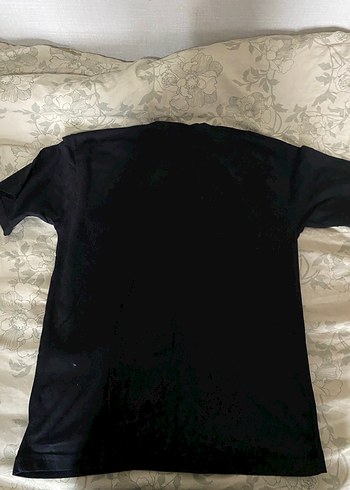 Kız Çocuk Siyah Gotik Baskılı Tişört - Görsel 4