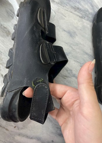 Siyah Tokalı Erkek Kauçuk Terlik - Görsel 3