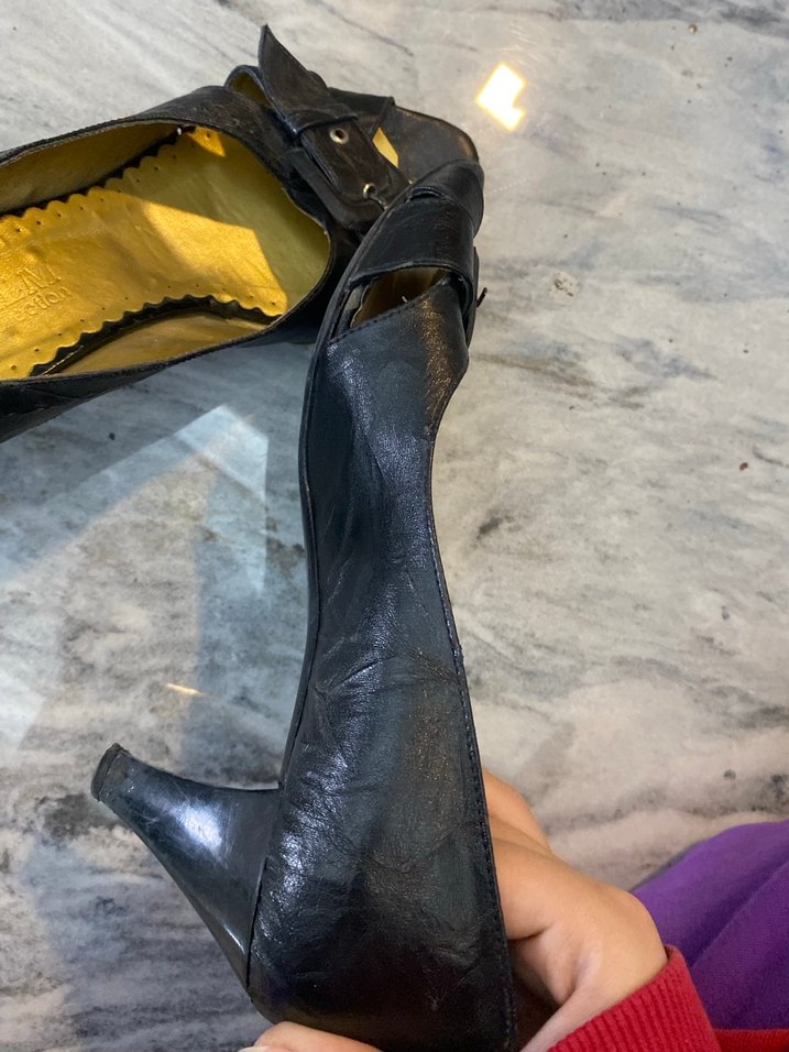 Siyah Deri Topuklu Tokalı Kadın Ayakkabı - Görsel 4