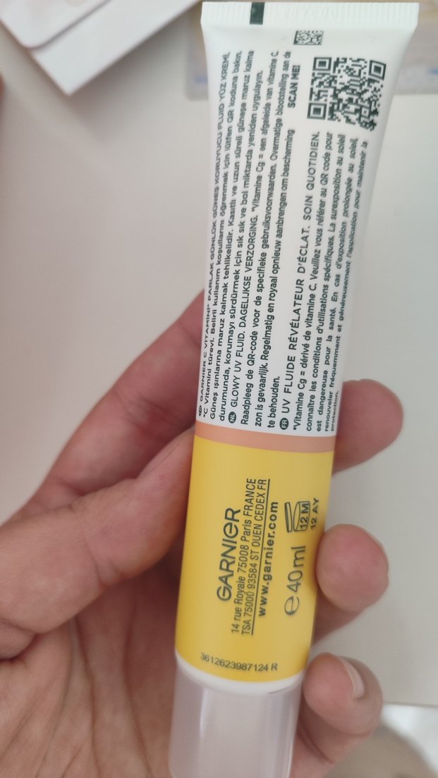Vitamin C İçerikli SPF 50+ Güneş Kremi - Görsel 2