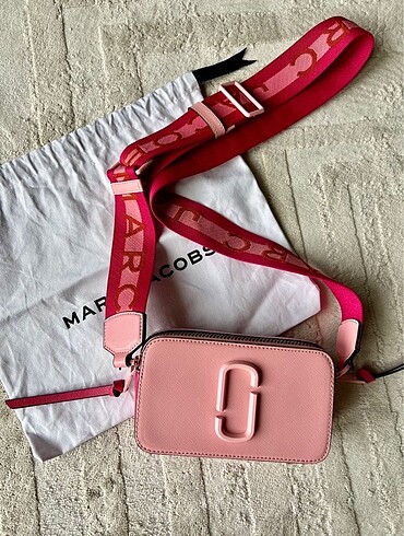 Marc Jacobs Snapshot