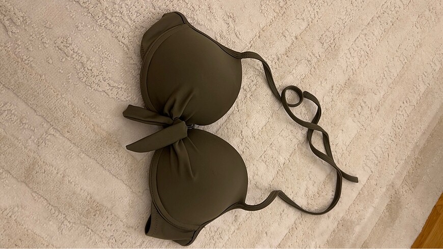 s Beden Penti Bikini Üstü