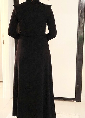 38 Beden siyah Renk Siyah uzun elbise
