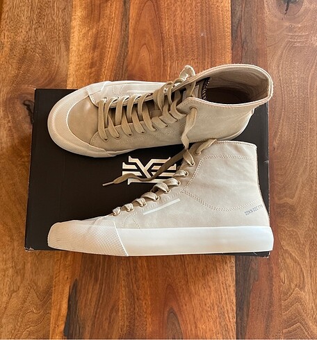 Pull&Bear Bilekli Sneaker