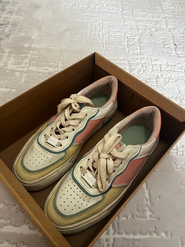 Bershka Beyaz Bağcıklı Stiletto Topuklu Sneakers - Görsel 2