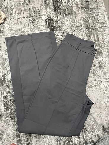 Gri kumaş pantolon