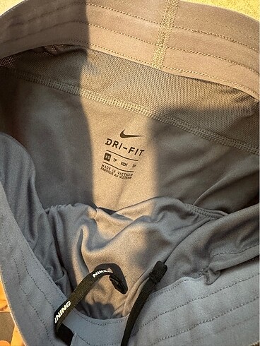 xs Beden Nike şort