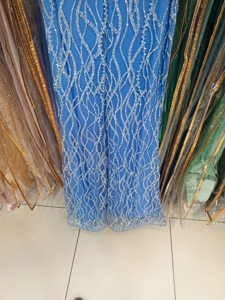 Özel dikimmMavi İşlemeli Drapeli Straplez Abiye Elbise - Görsel 4