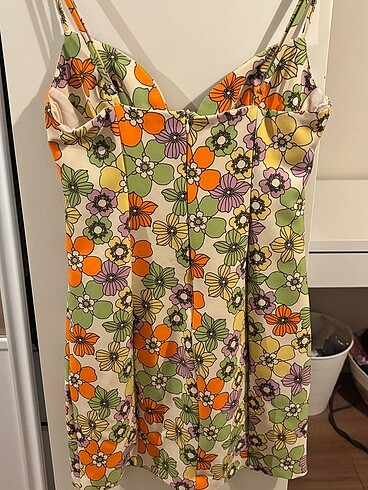 Zara Zara çiçekli elbise kullanılmadı