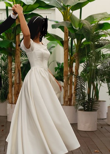 Kısa Kollu, Modern Klasik A Kesim Gelinlik - Görsel 4