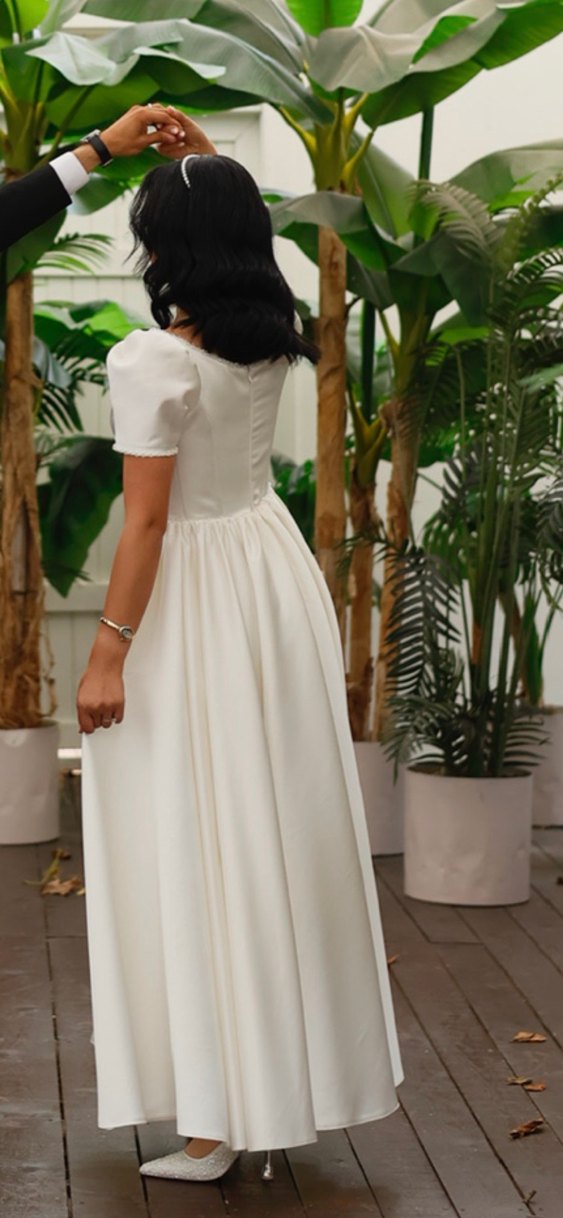 Kısa Kollu, Modern Klasik A Kesim Gelinlik - Görsel 5