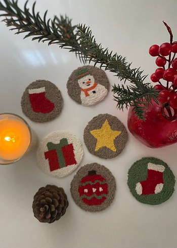 Renkli Noel Çorabı Desenli Punch Bardak Altlığı - Görsel 2