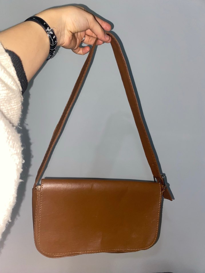 Kahverengi deri Kadın Omuz Çantası - Görsel 2