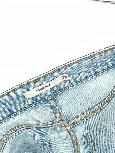 26 Beden mavi Renk Levis Jean / Kot %70 İndirimli.