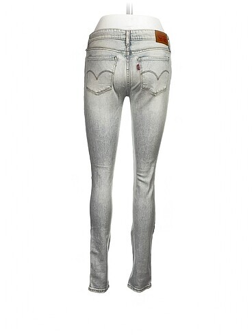 26 Beden Levis Jean / Kot %70 İndirimli.