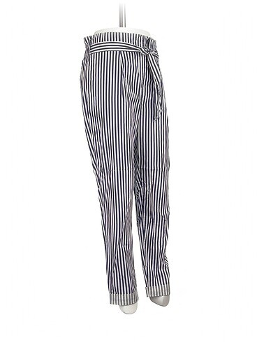 Zara Zara Kumaş Pantolon %70 İndirimli.