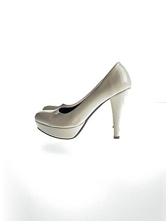 PreLoved Platform %70 İndirimli.