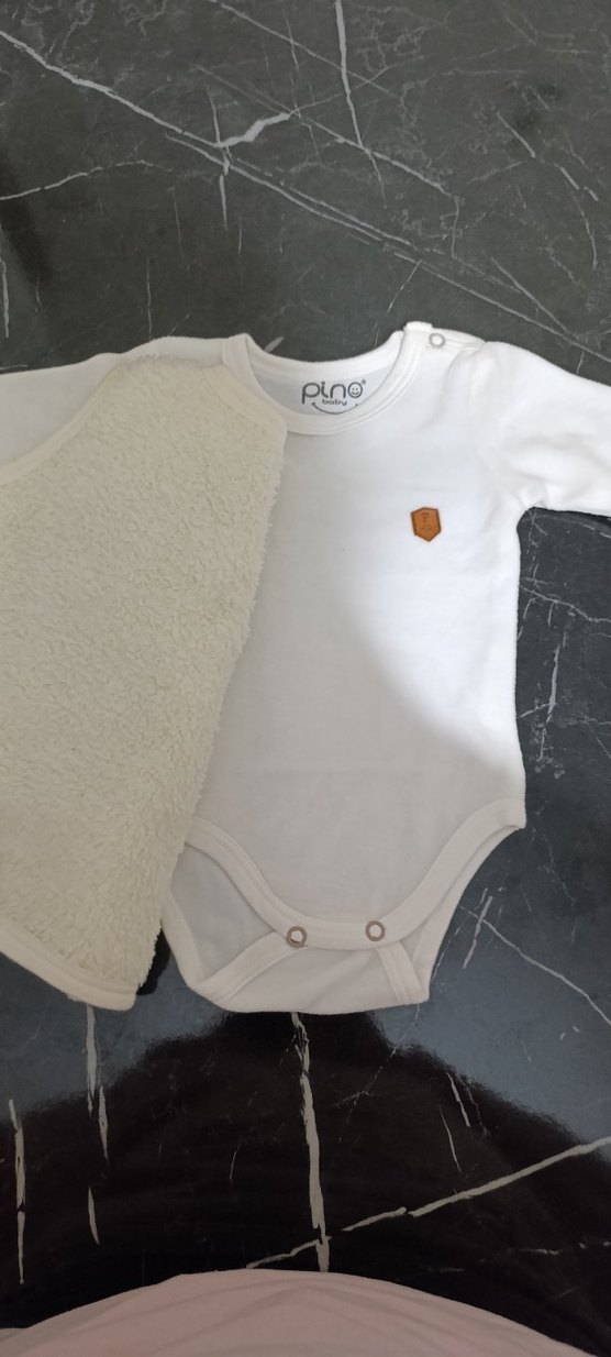 Kız Çocuk Beyaz Kürklü Kolsuz Yelek - Görsel 2