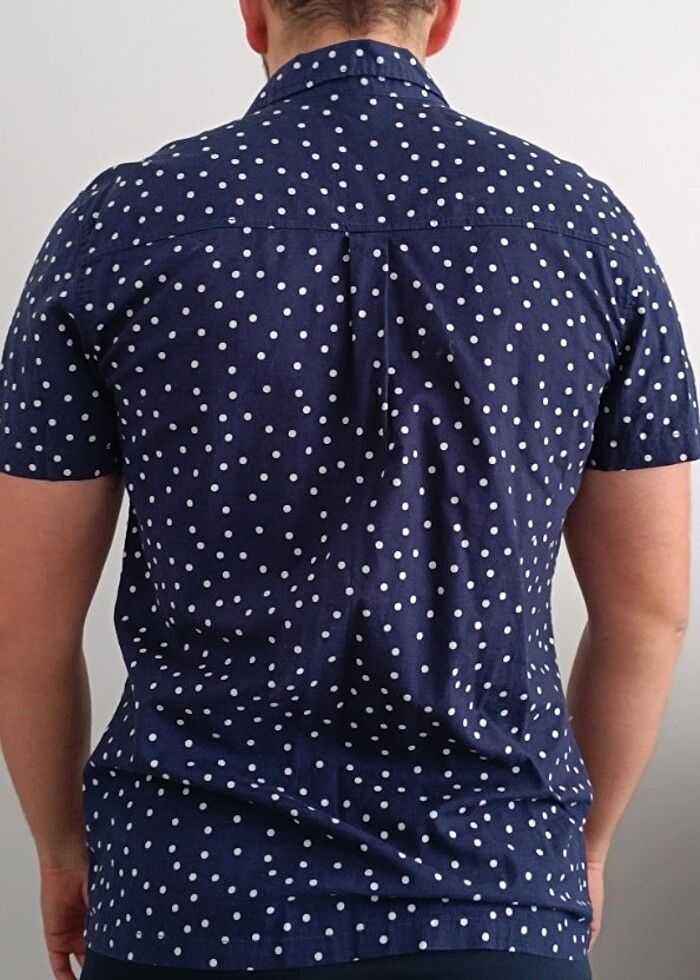 H&M gömlek dokusu harika - Görsel 2