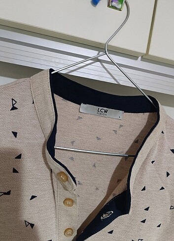 Hiç giyilmedi hediye olarak geldi küçük geldiği için satıyorum  - Görsel 2