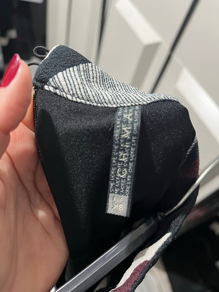 Gri Çizgili V Yaka Midi Elbise - Görsel 5