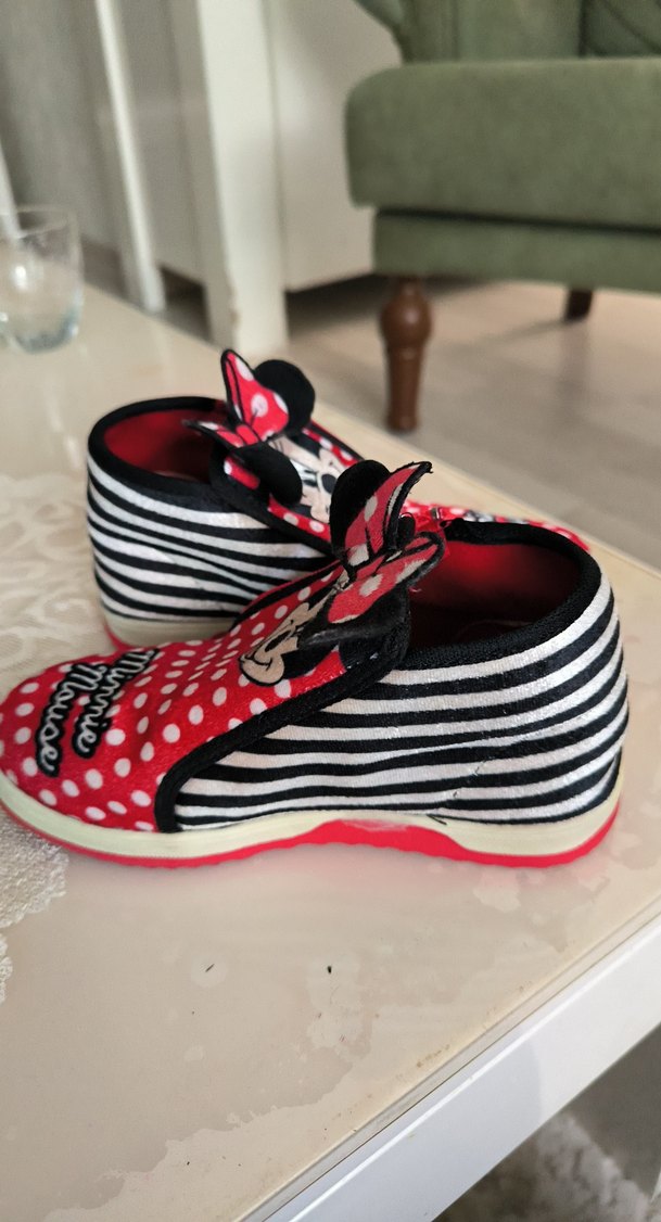 Kız Çocuk Minnie Mouse Renkli Sıcak pandufu - Görsel 3