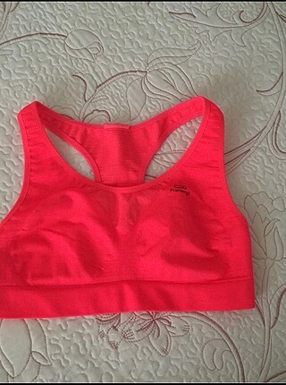 Decatlon bra