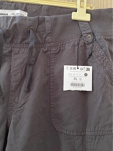 xl Beden gri Renk Bershka pantolon