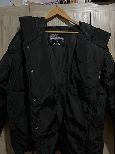Stradivarius mont