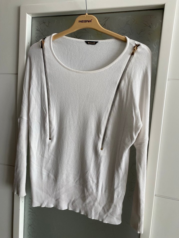 Leopar Desenli Askılı Beyaz Kadın Bluz - Görsel 3