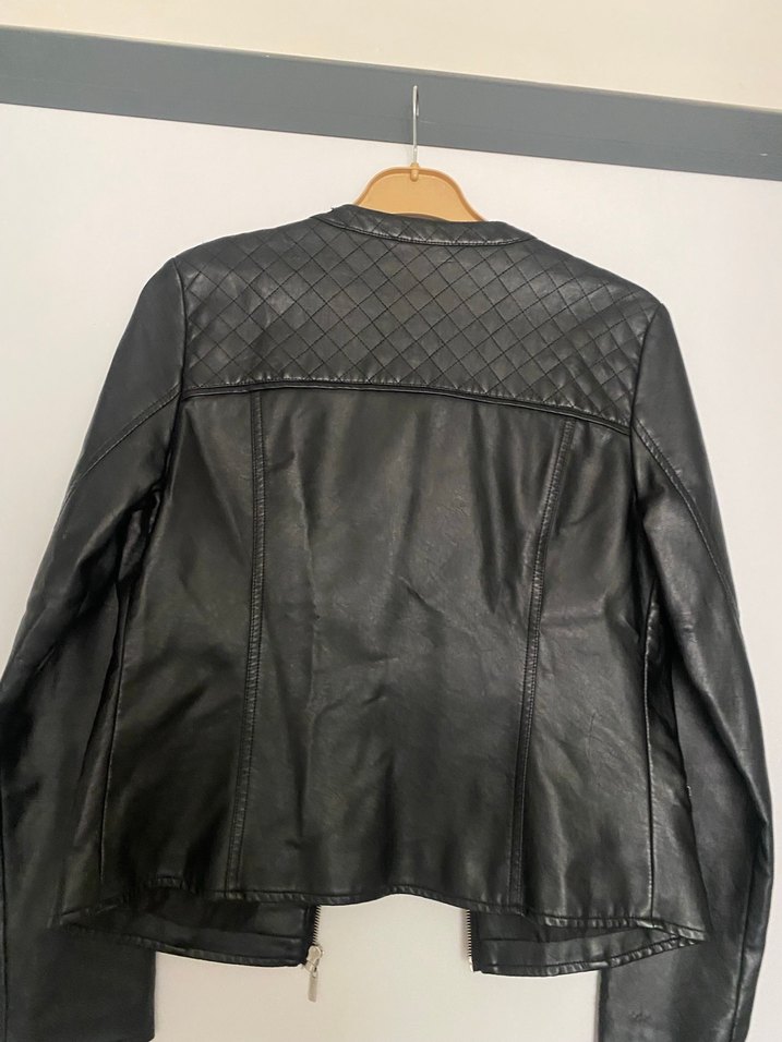 Kadın Siyah Deri Fermuarlı Ceket - Görsel 2