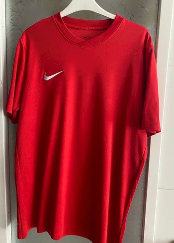 Kırmızı Oversize Nike Spor Tişört
