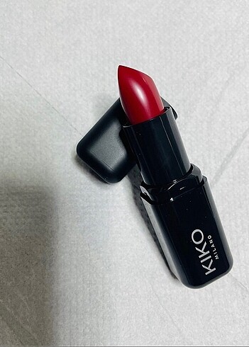 Kiko Ruj/Lipstick