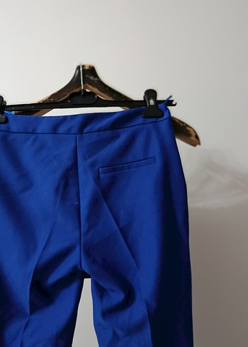 Mavi Kemerli Kadın Kumaş Pantolon - Görsel 3