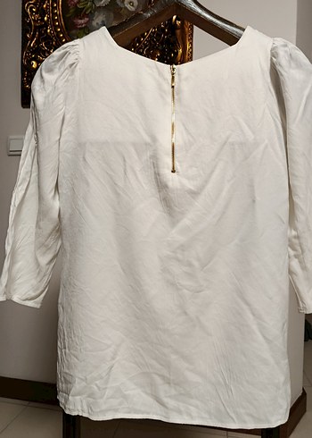 Düğmeli Beyaz Keten Kadın Bluz - Görsel 4