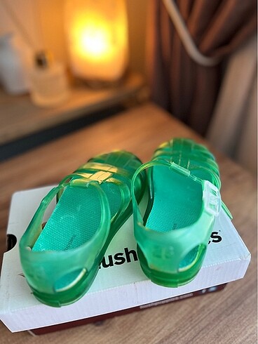 25 Beden Hush puppies sandalet