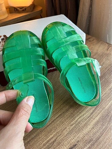 Hush puppies sandalet