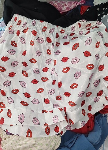 Trendyol & Milla Alt üst pijama takımı 