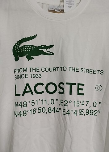 Lacoste t-shirt. 