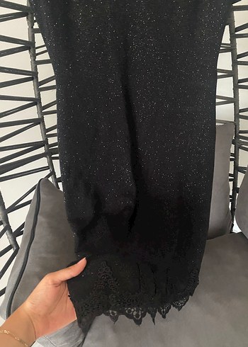 Siyah V Yaka Gotik Elbise - Görsel 3