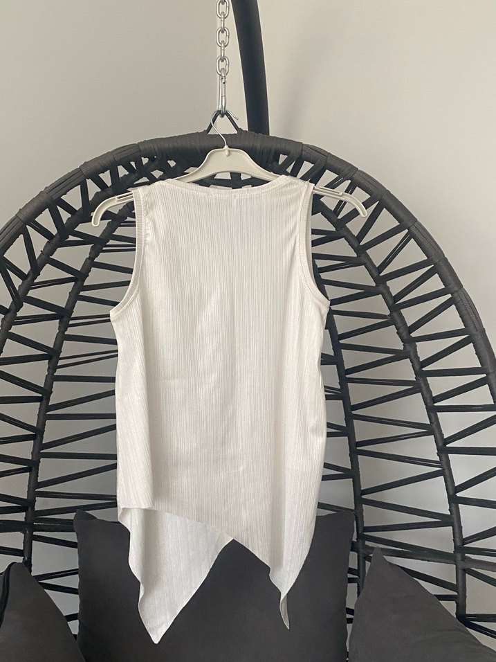 Beyaz Asimetrik Kesim Bluz - Görsel 2