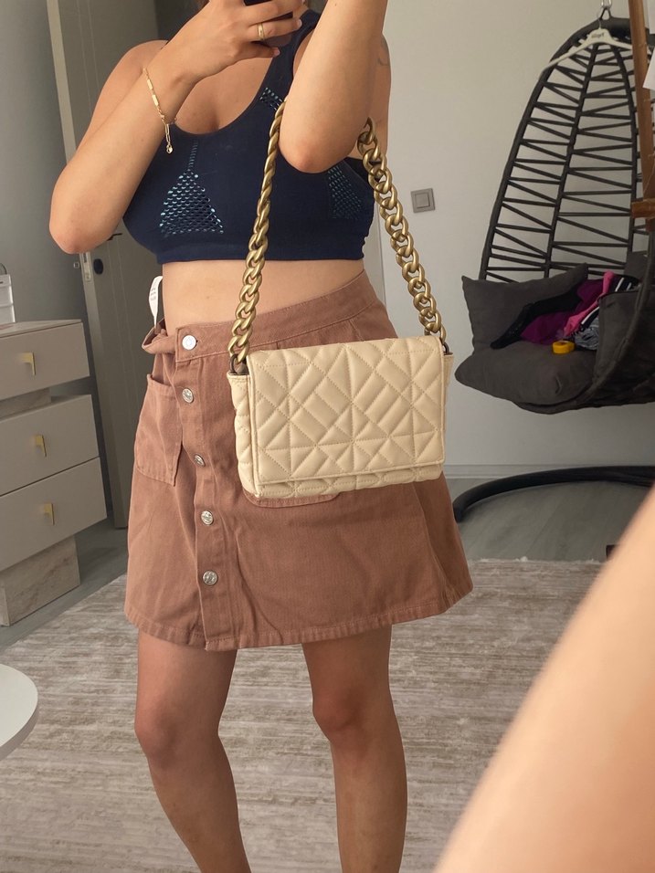 Bej Zincir Detaylı Deri Kadın Çanta - Görsel 3