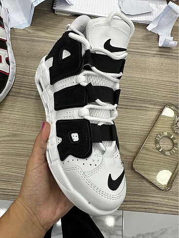 Nike uptempo