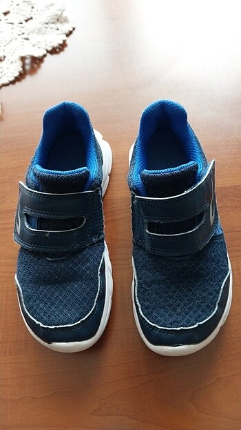 DECHATLON ÇOCUK SPOR AYAKKABISI